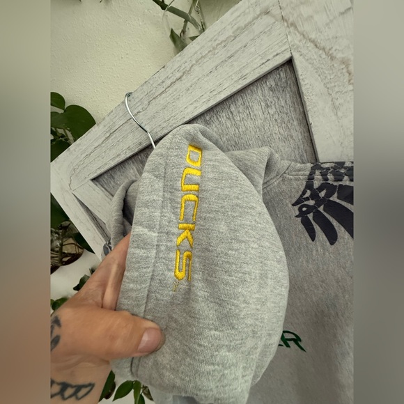 Gray Oregon Ducks Hoodie - Picture 10 of 16